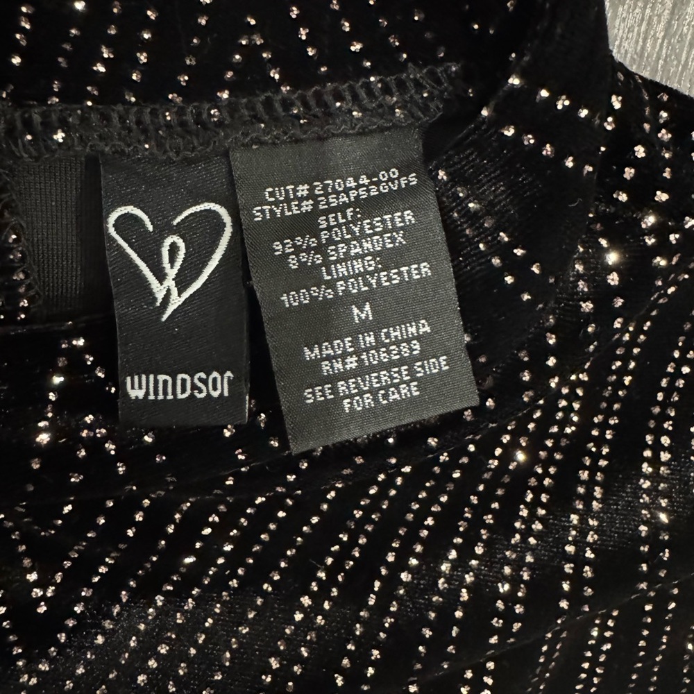 ‼️SOLD‼️New Women’s Mini To The Nines Black Glitter Velvet‎ Dress-Size Medium - Picture 10 of 13
